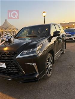 Lexus LX